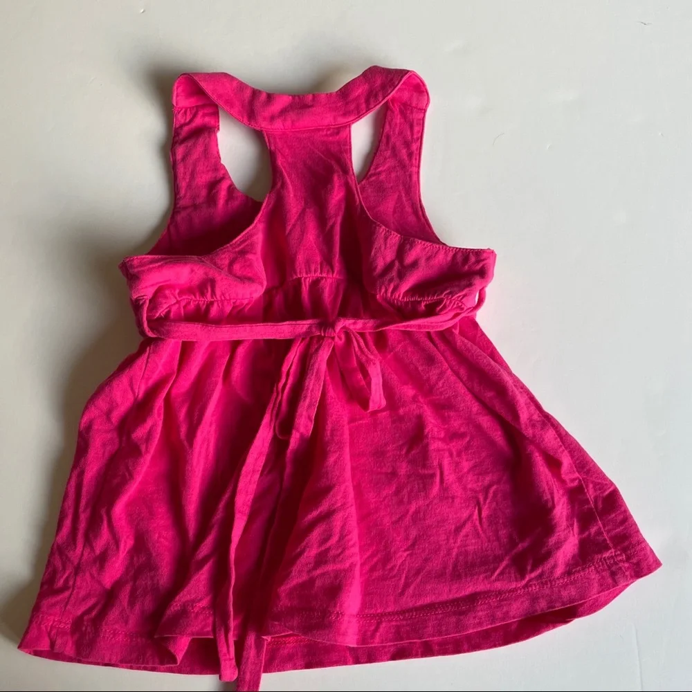 Guess tank